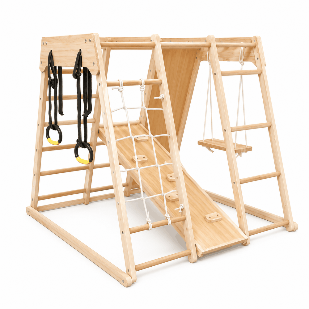 Climby Play: parque Montessori de madera con escalada y resbalín